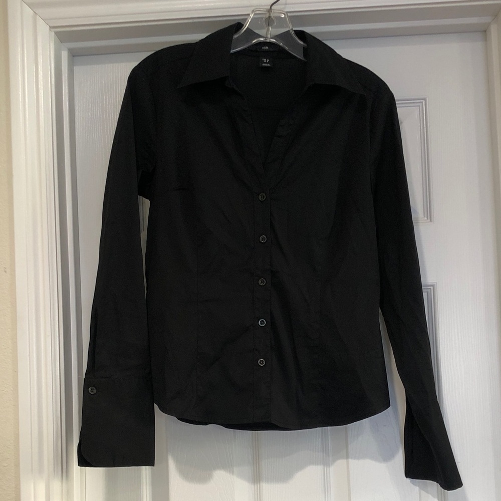 H&M Black Long-Sleeve Button-Up Dress Shirt